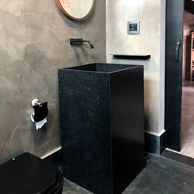 Kubični podni umivaonik u crnoj boji